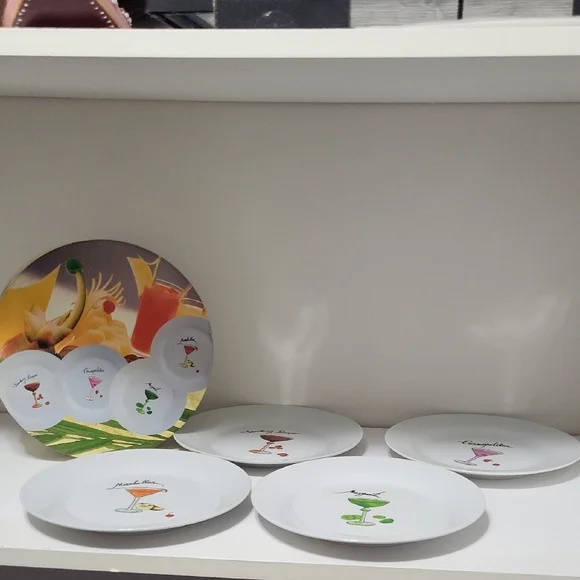 Colorful Cocktail Plates - Picture 3 of 7